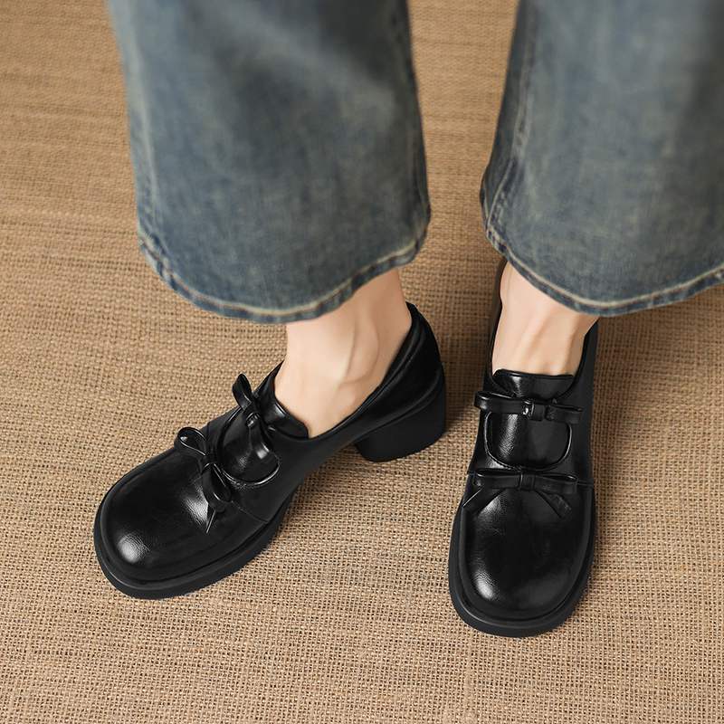 Krazing Pot Microfiber Ronde N - Oxford Lace Up Women recensie en prijs