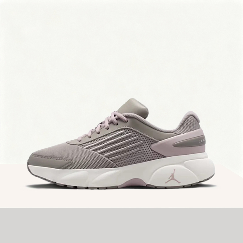 Nike Jordan TRUNNER FLOW: Comf - Women'S Shoes Nike Jordan recensie en prijs